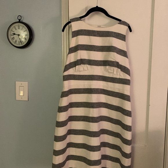 J. Crew Blue and White Textured Dress Size 14 - Picture 6 of 16